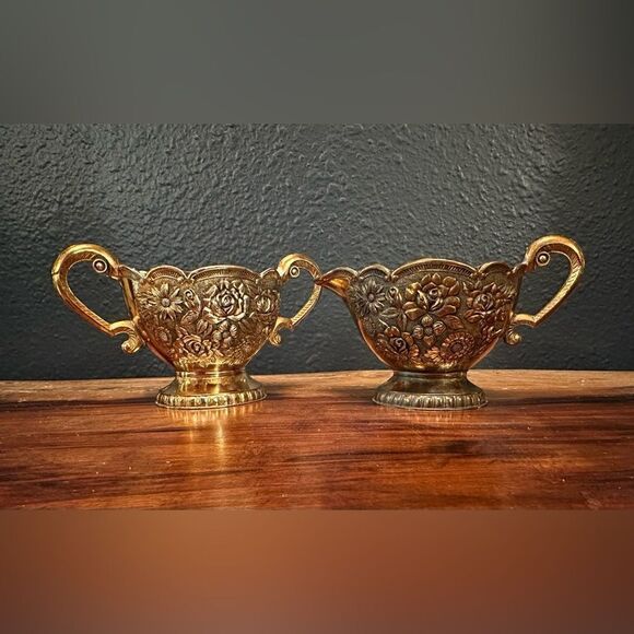 Small metal/enamel sugar and creamer set - Picture 8 of 8